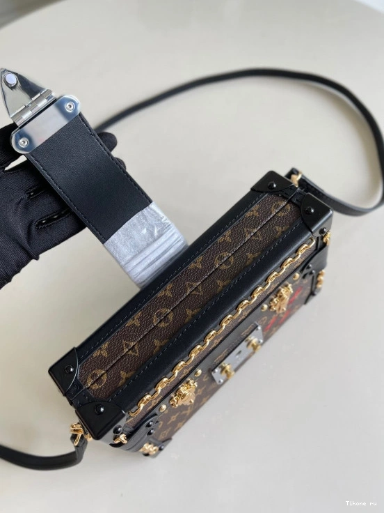 Affordable LOUIS PETITE MALLE VUITTON 0802